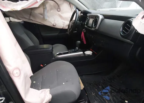 2019 Toyota Tacoma Sr5 V6 z USA, uszkodzony, nr VIN 5TFSZ5AN5KX175005